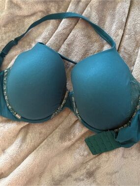 Victoria's Secret Teal Lace-Trim Push-Up Bra